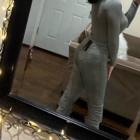 H&M top and fashion nova bottoms NWT Bundle - Picture 5 of 5